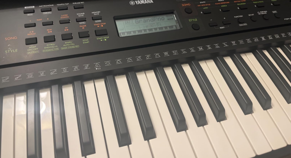 Yamaha PSR-E283 – Review & Test 2024